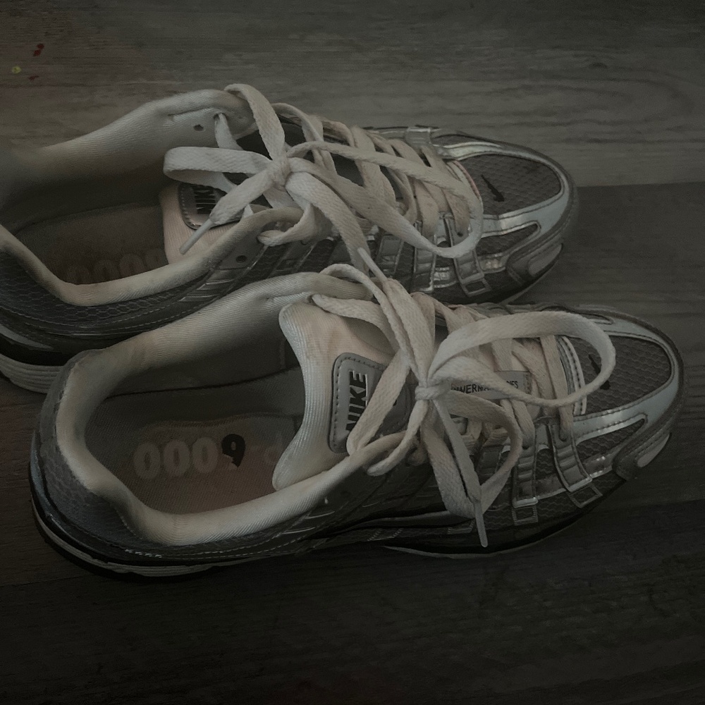 Nike P-6000 shoes 8.5 men’s